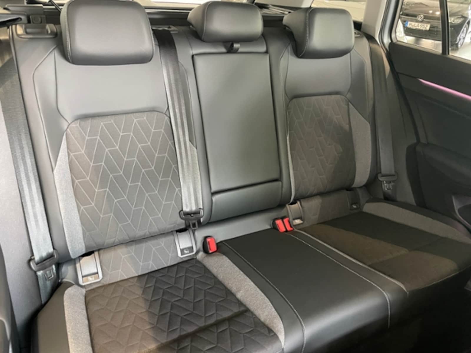 Volkswagen Golf Variant – Bild 7