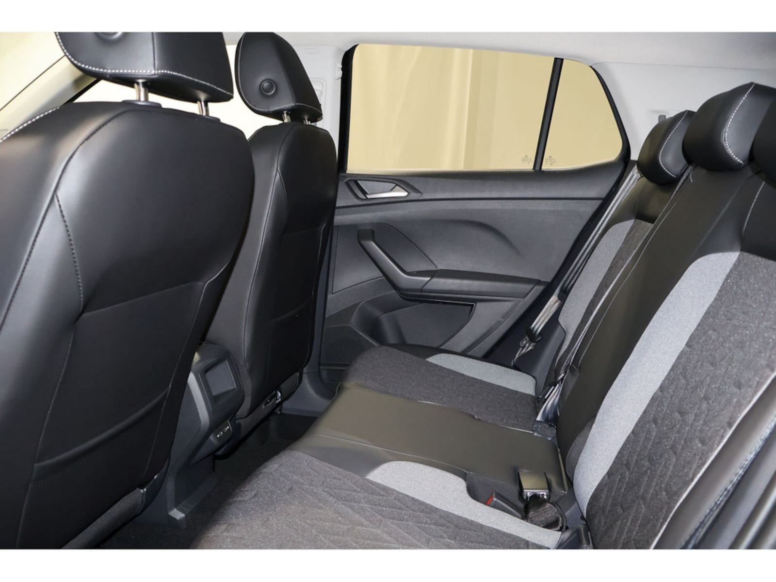 Volkswagen T-Cross – Bild 12