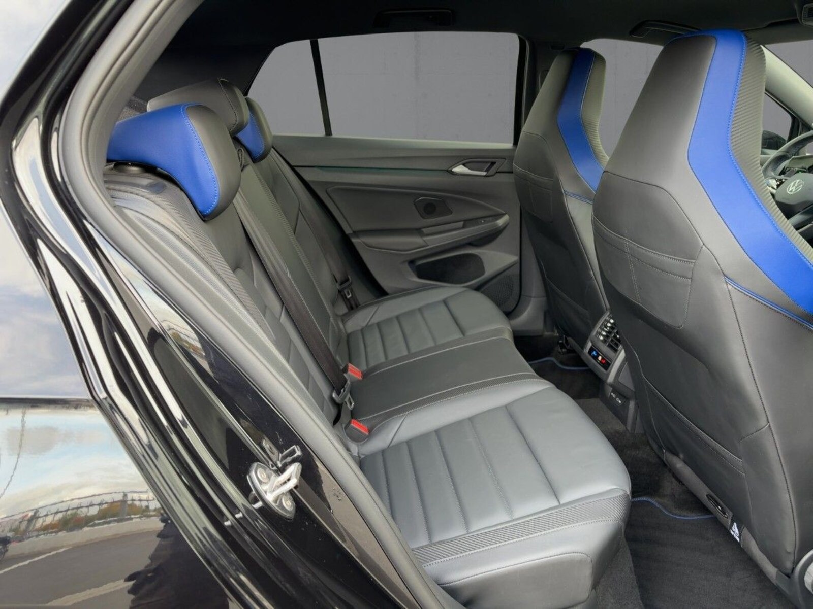 Volkswagen Golf – Bild 12