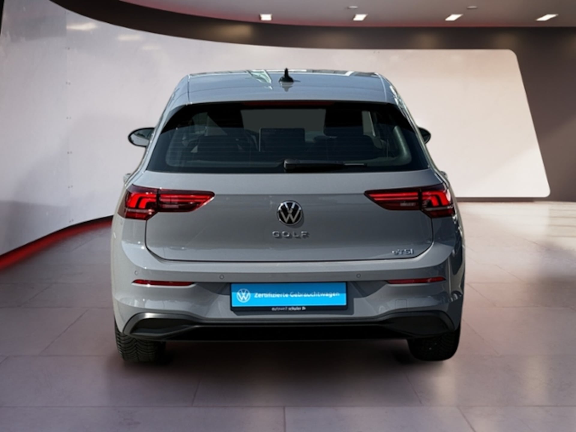 Volkswagen Golf Life