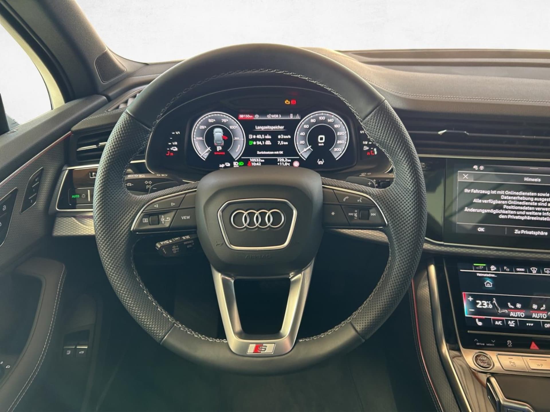 Audi Q7 SUV TFSI e S line