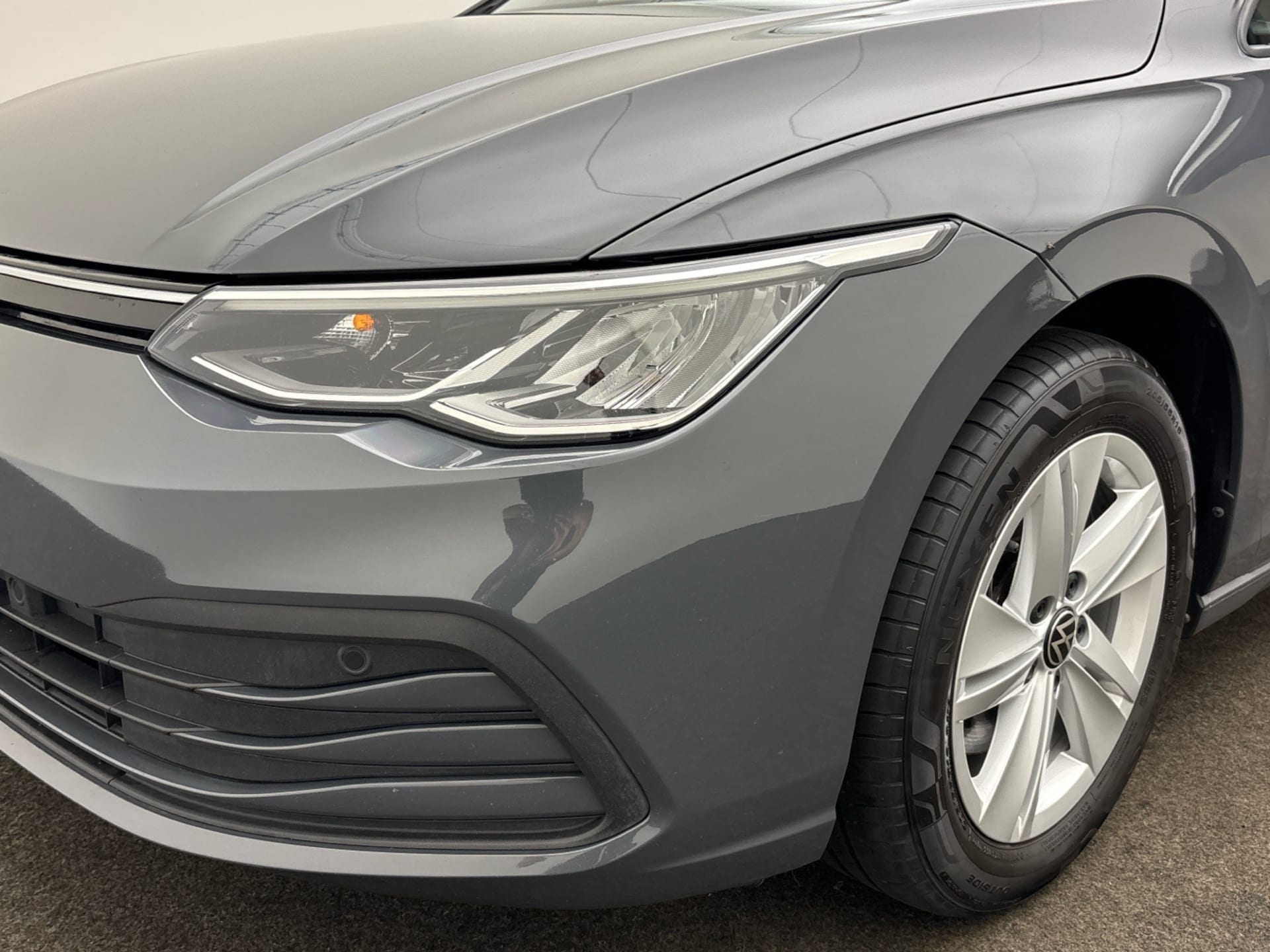 Volkswagen Golf Variant Life