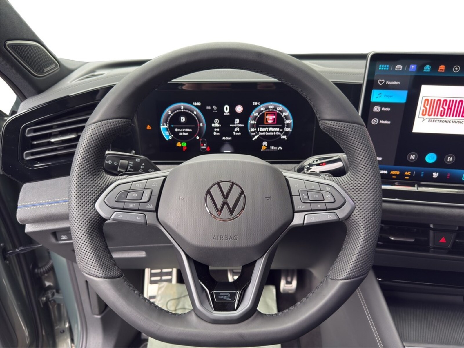 Volkswagen Tiguan – Bild 12