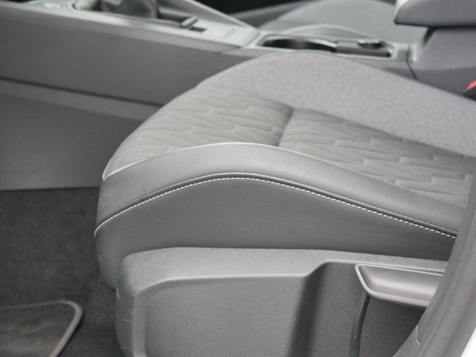 Volkswagen Golf Variant – Bild 12