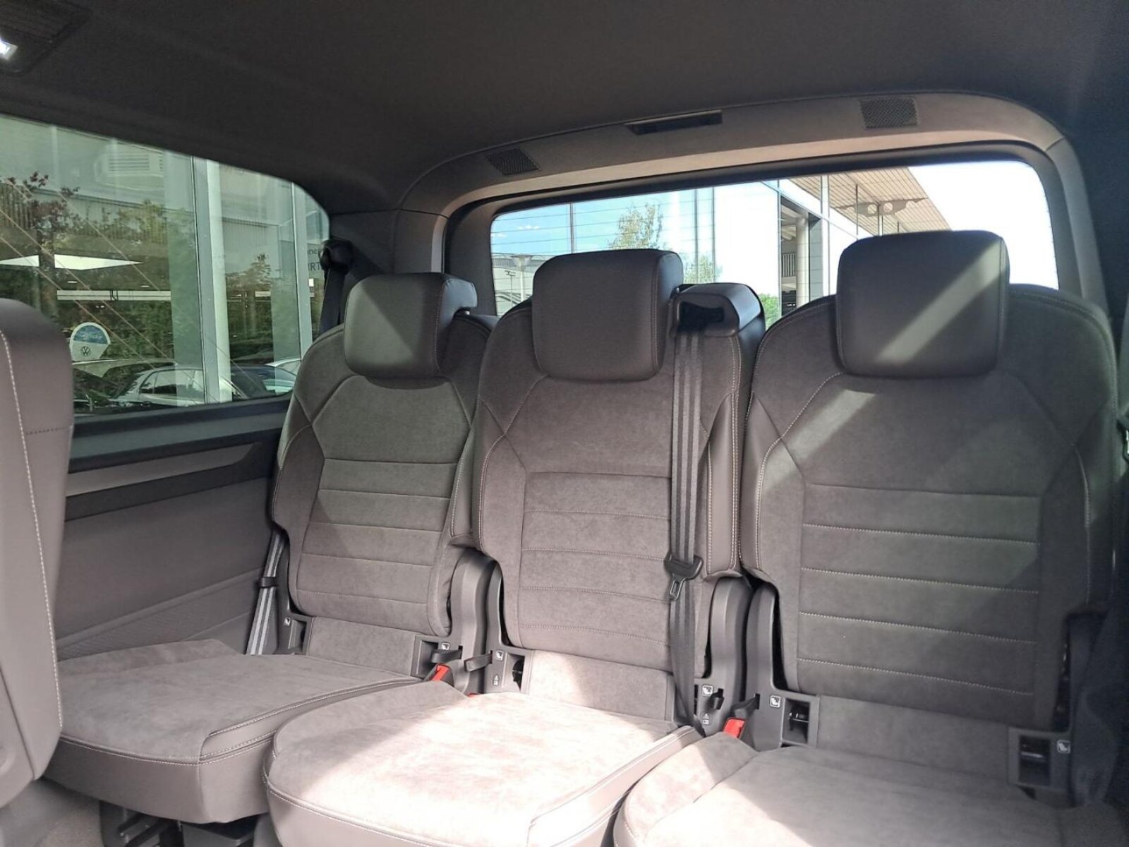 Volkswagen Multivan Langversion – Bild 12