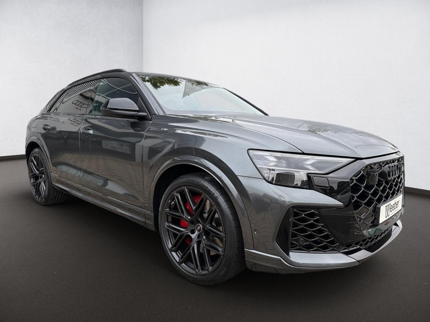 Bild über Audi RS Q8 SUV TFSI quattro 441 kW tiptronic - für weitere Informationen kontaktieren Sie den Audi Partner