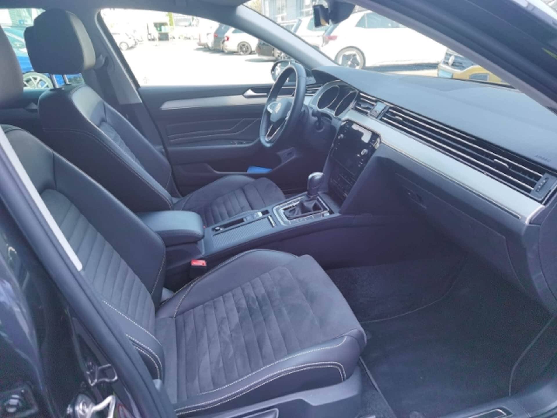 Volkswagen Passat Variant Elegance