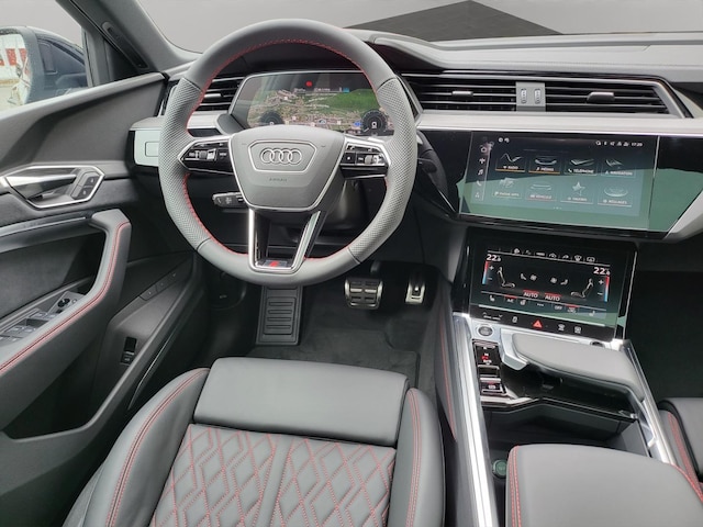 Bild über Audi Q8 Sportback e-tron Black Edition 55 e-tron quattro 300,00 kW - for more details contact your dealer