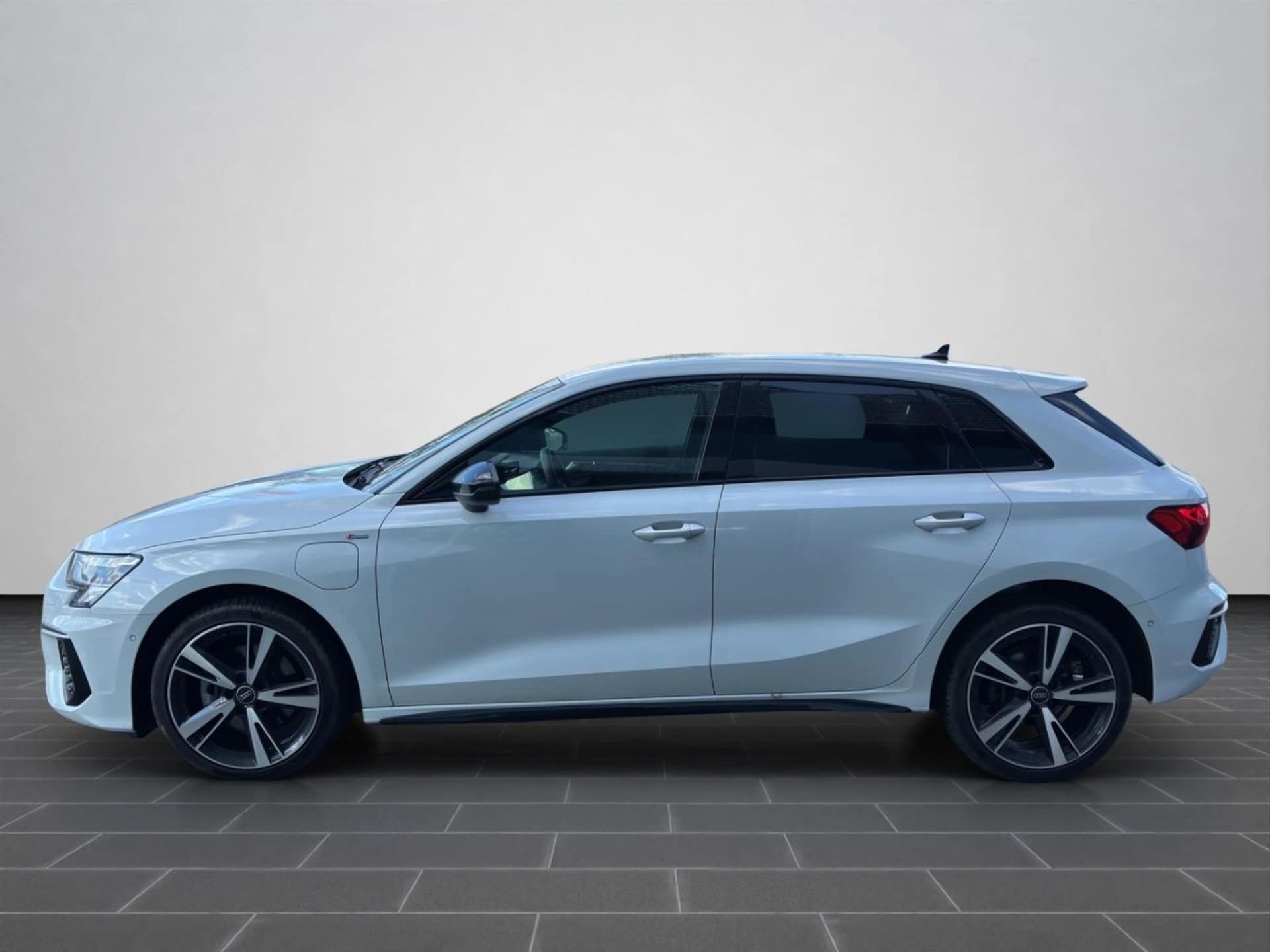 Audi A3 Sportback TFSI e S line