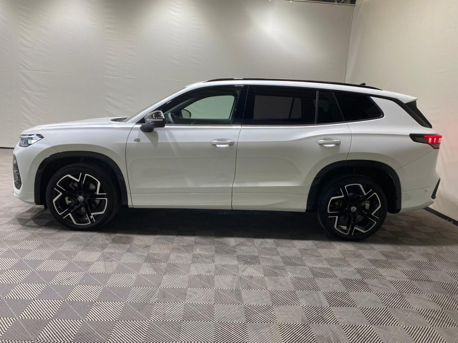 Volkswagen Tayron – Bild 3