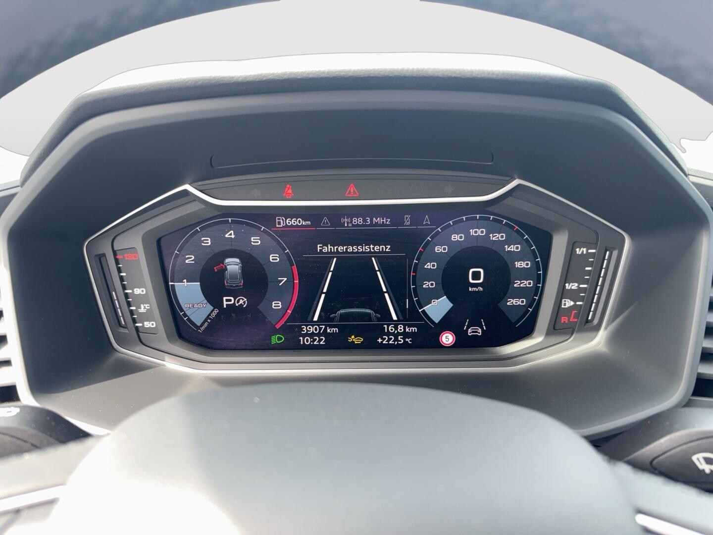 Bild über Audi A1 Sportback 25 TFSI S tronic - für weitere Informationen kontaktieren Sie den Audi Partner