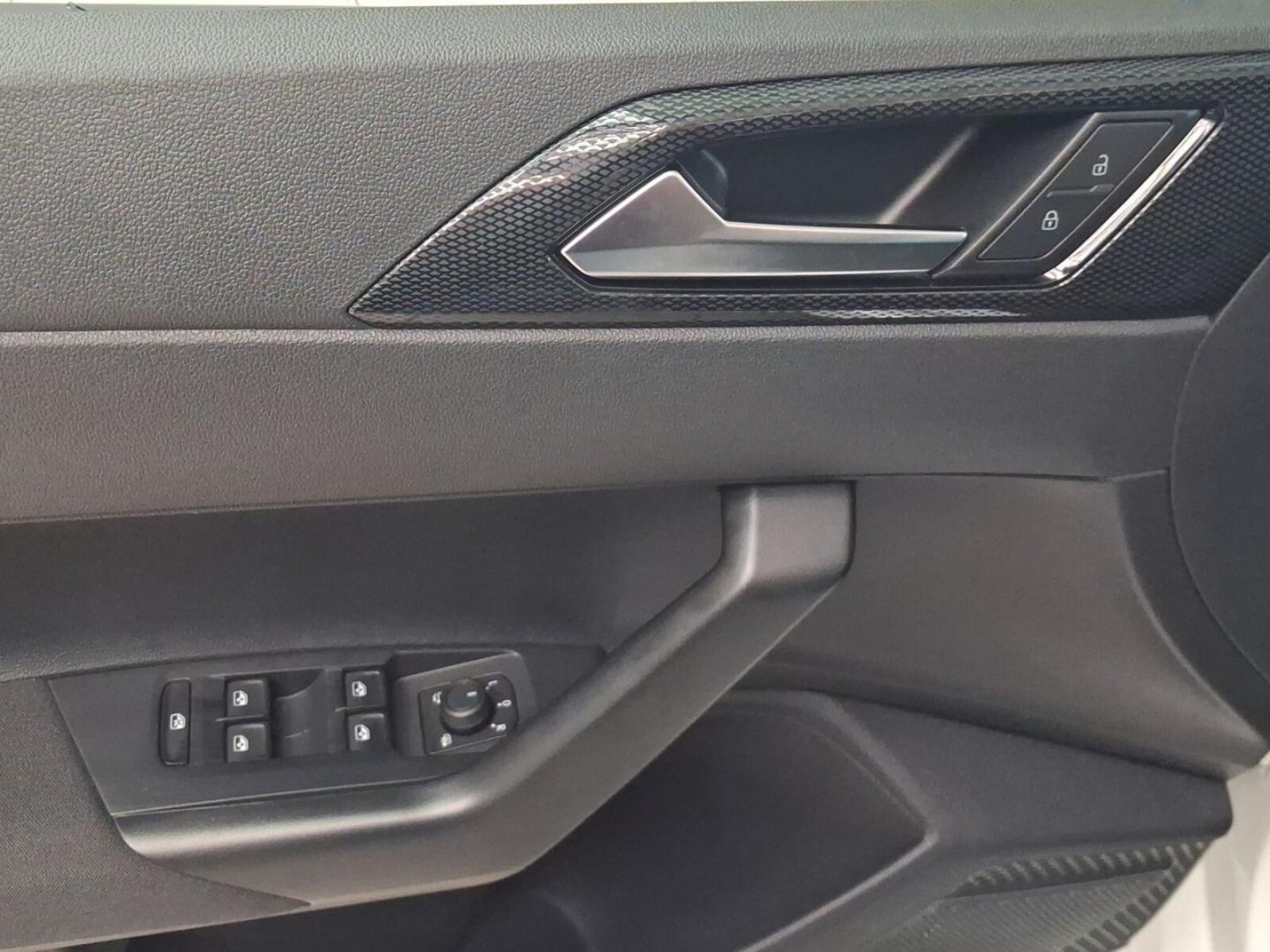 Volkswagen Polo – Bild 8