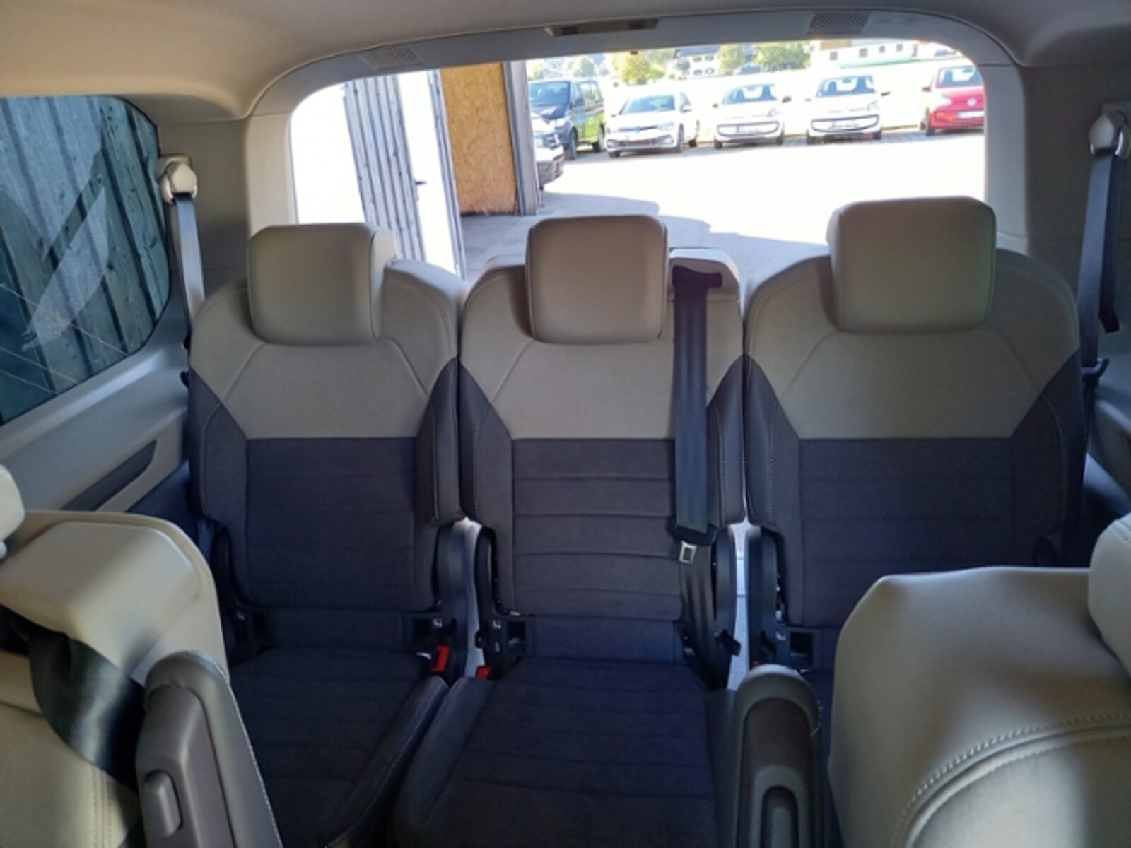 Volkswagen Multivan Langversion – Bild 11
