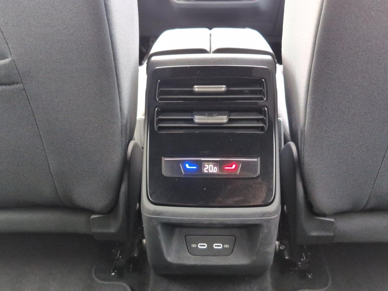 Volkswagen ID.7 Tourer – Bild 20