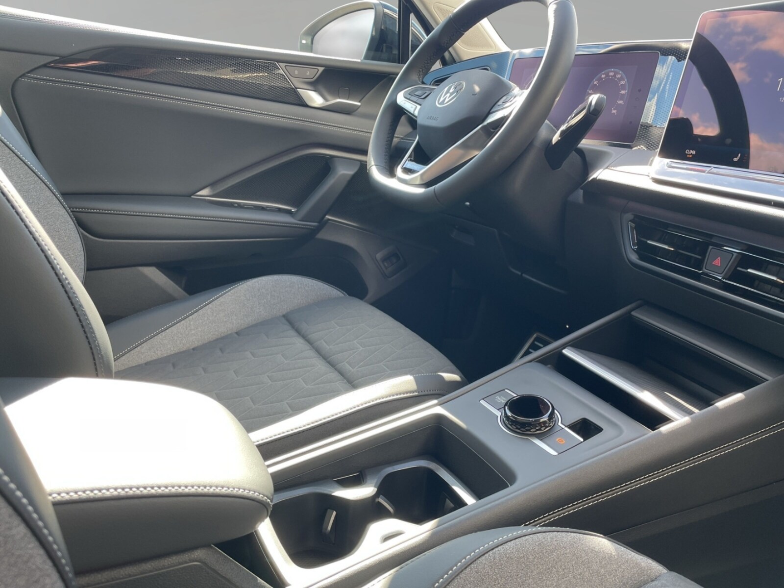 Volkswagen Tiguan – Bild 6