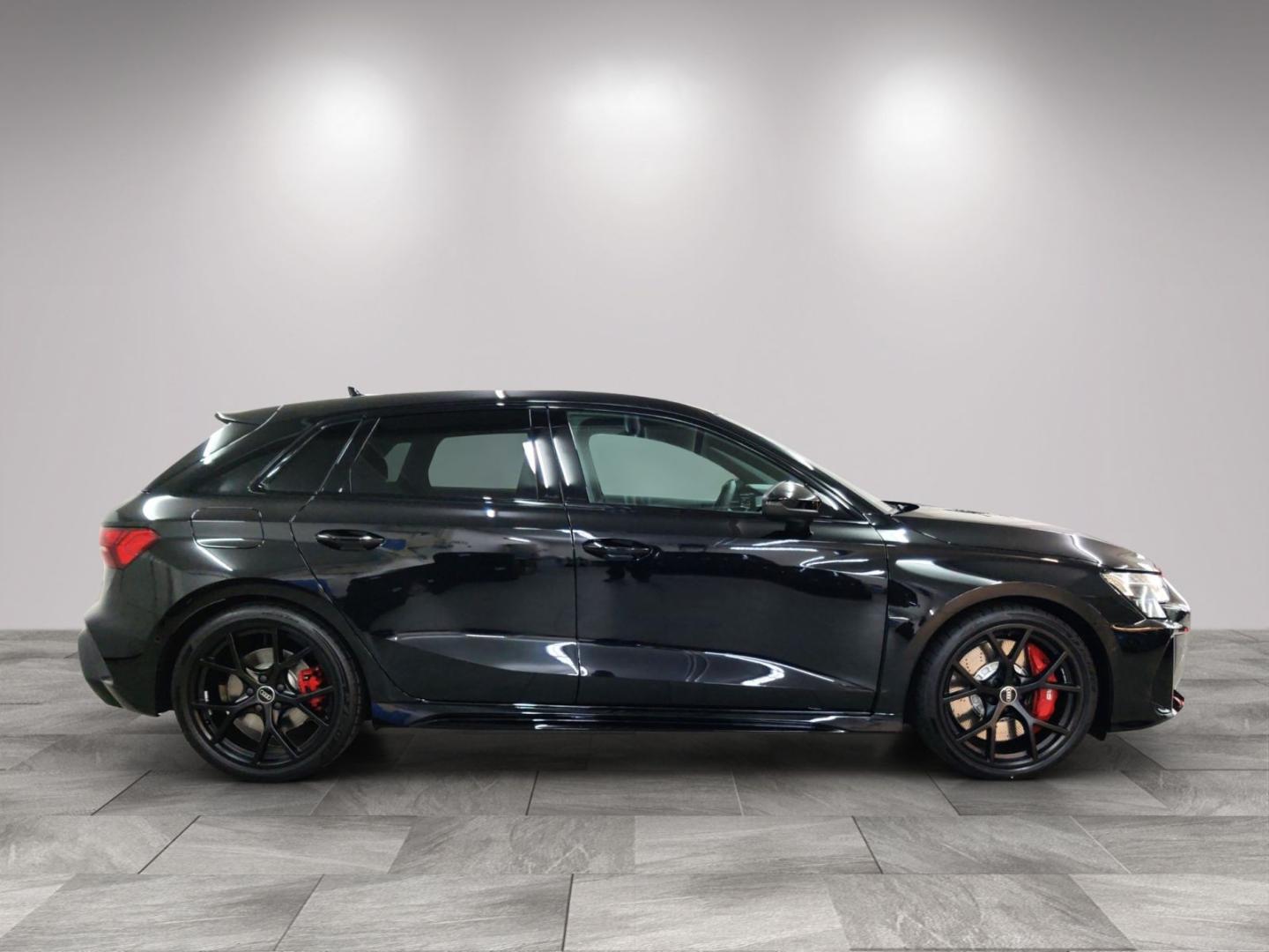 Image about Audi RS 3 Sportback TFSI quattro S tronic