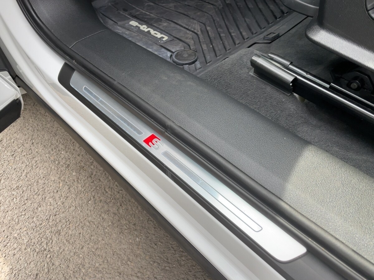 Image about Audi e-tron advanced 55 quattro