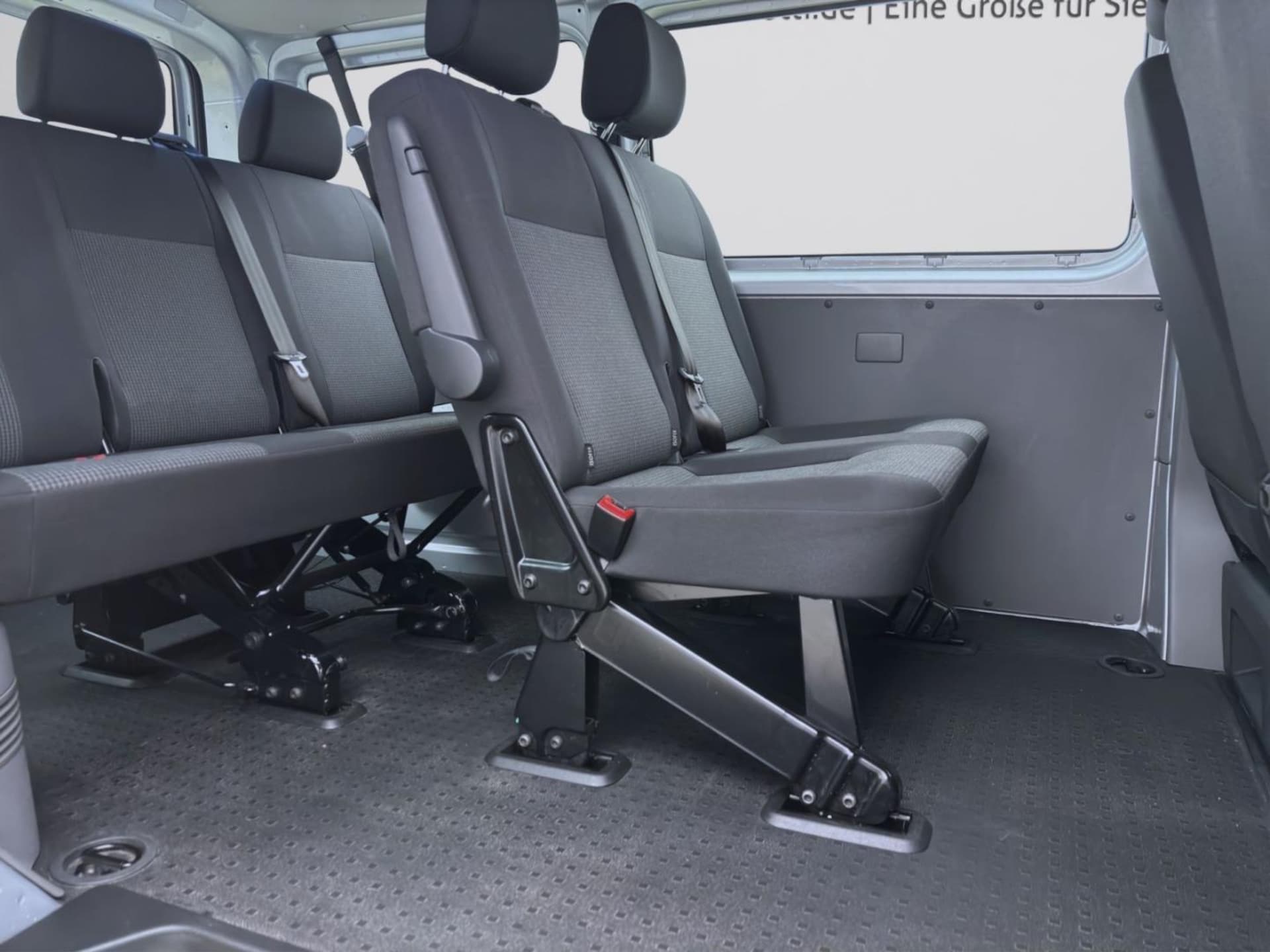 Volkswagen T6.1 Transporter Kombi kurzer Radstand