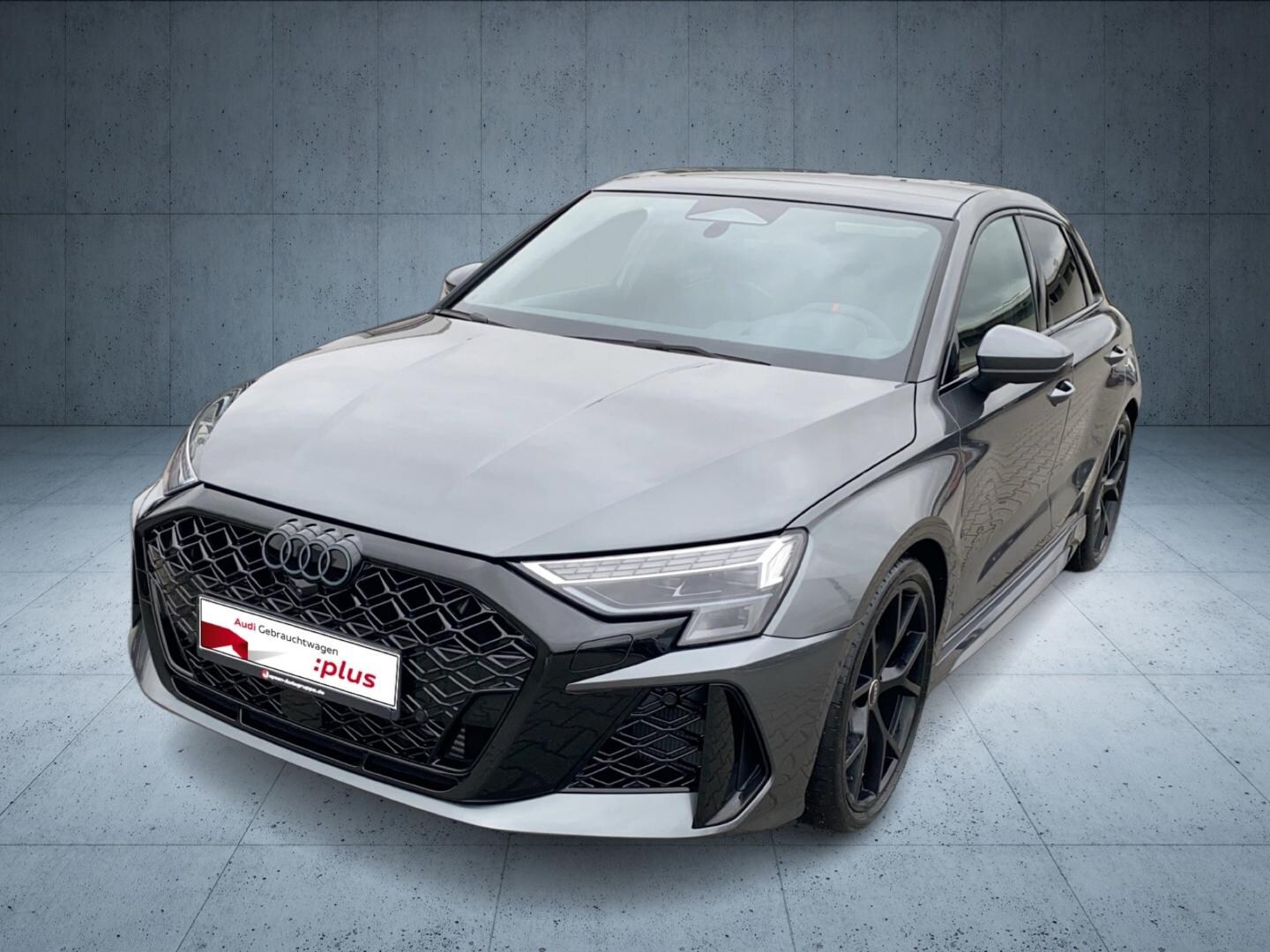 Bild über Audi RS 3 Sportback TFSI quattro 294 kW S tronic - für weitere Informationen kontaktieren Sie den Audi Partner
