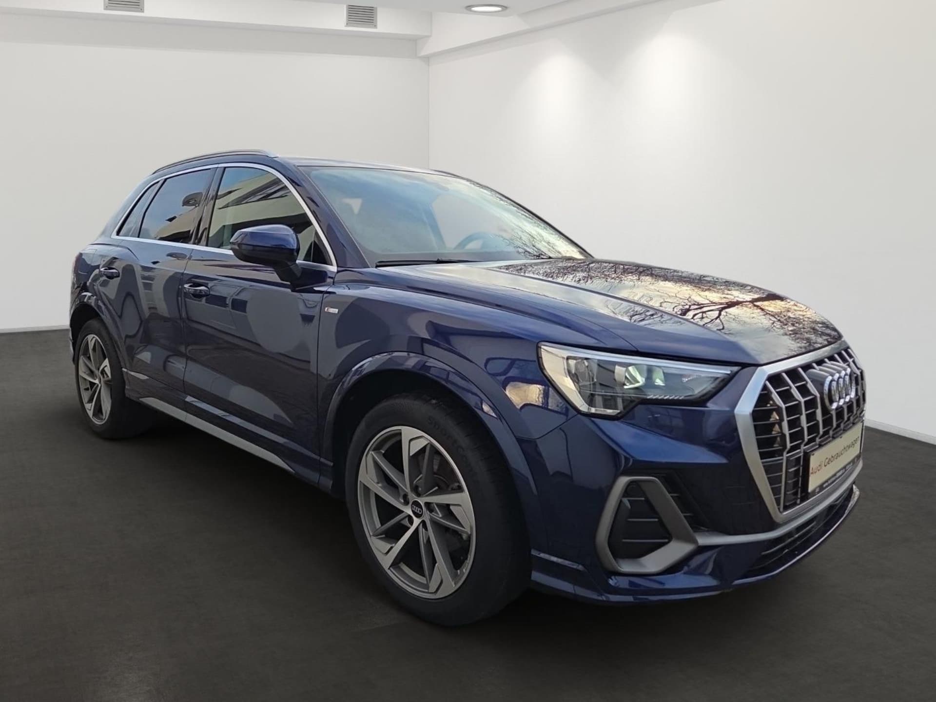 Audi Q3 SUV S line