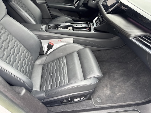2023 Audi RS e-tron GT Base - Photo 15