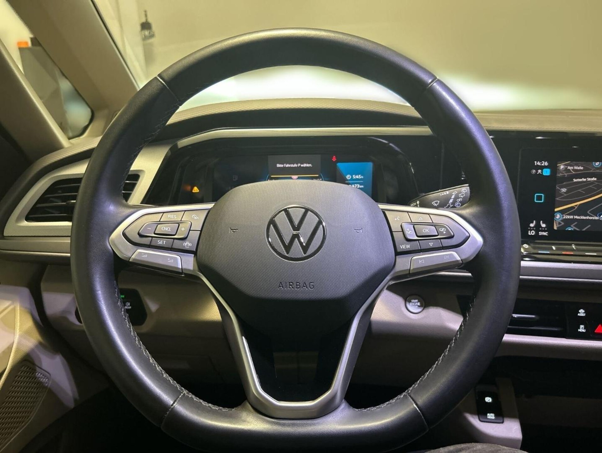 Volkswagen Multivan Basis-Modell