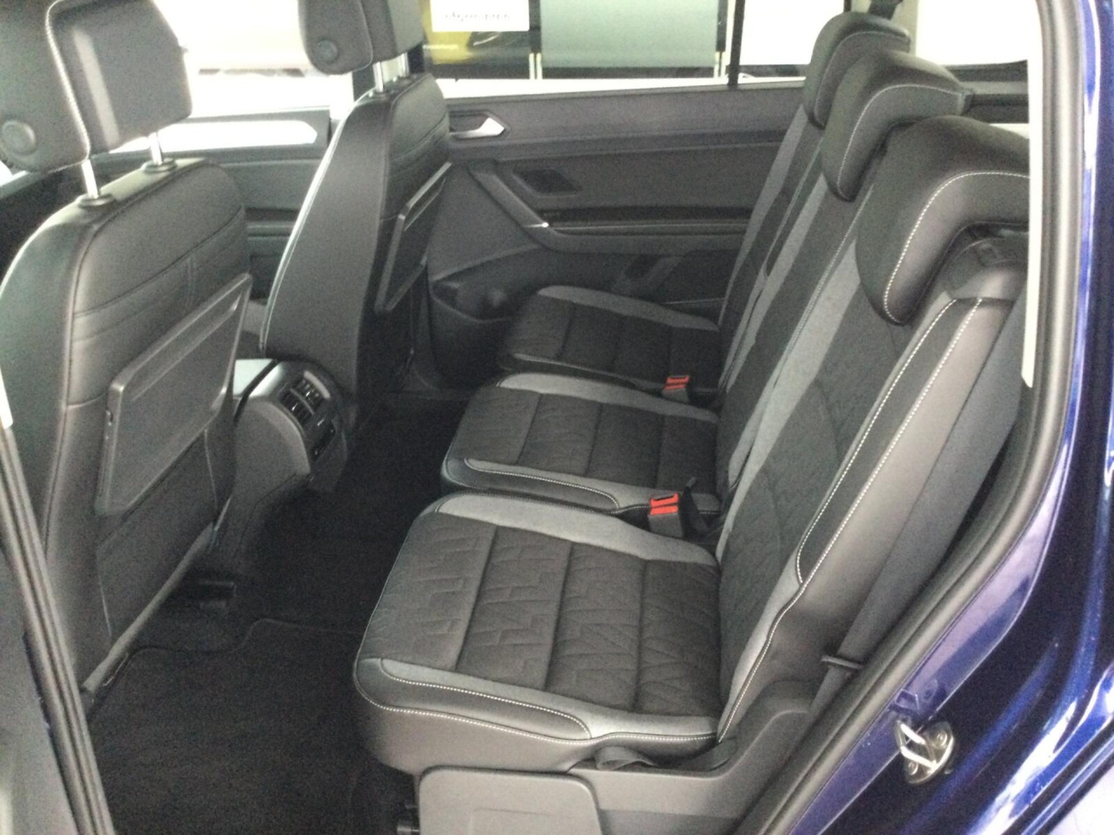 Volkswagen Touran – Bild 12