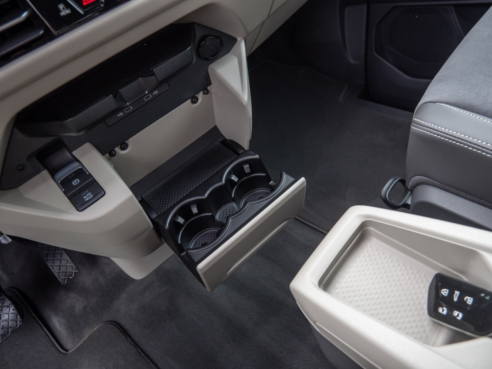Volkswagen Multivan – Bild 12