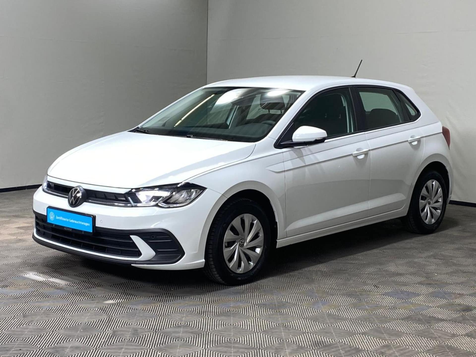 Volkswagen Polo Basis-Modell