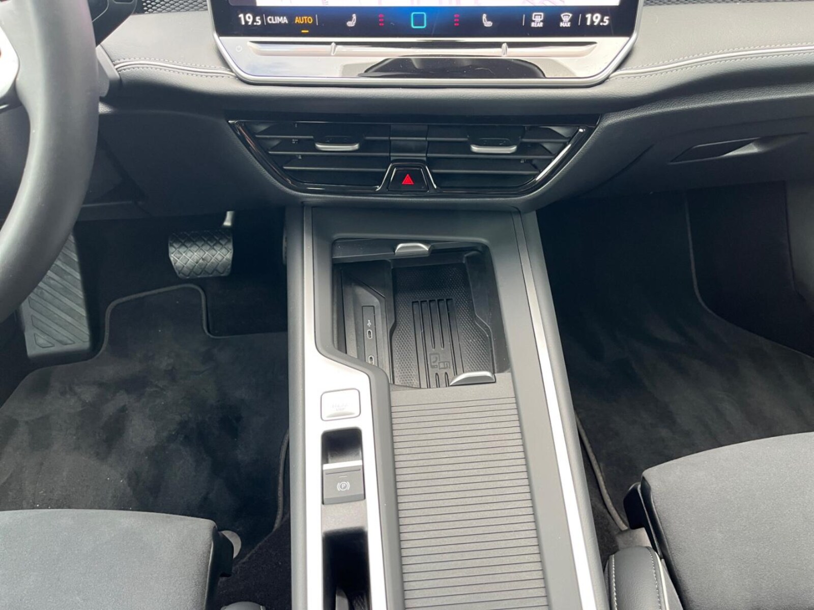 Volkswagen Passat – Bild 7