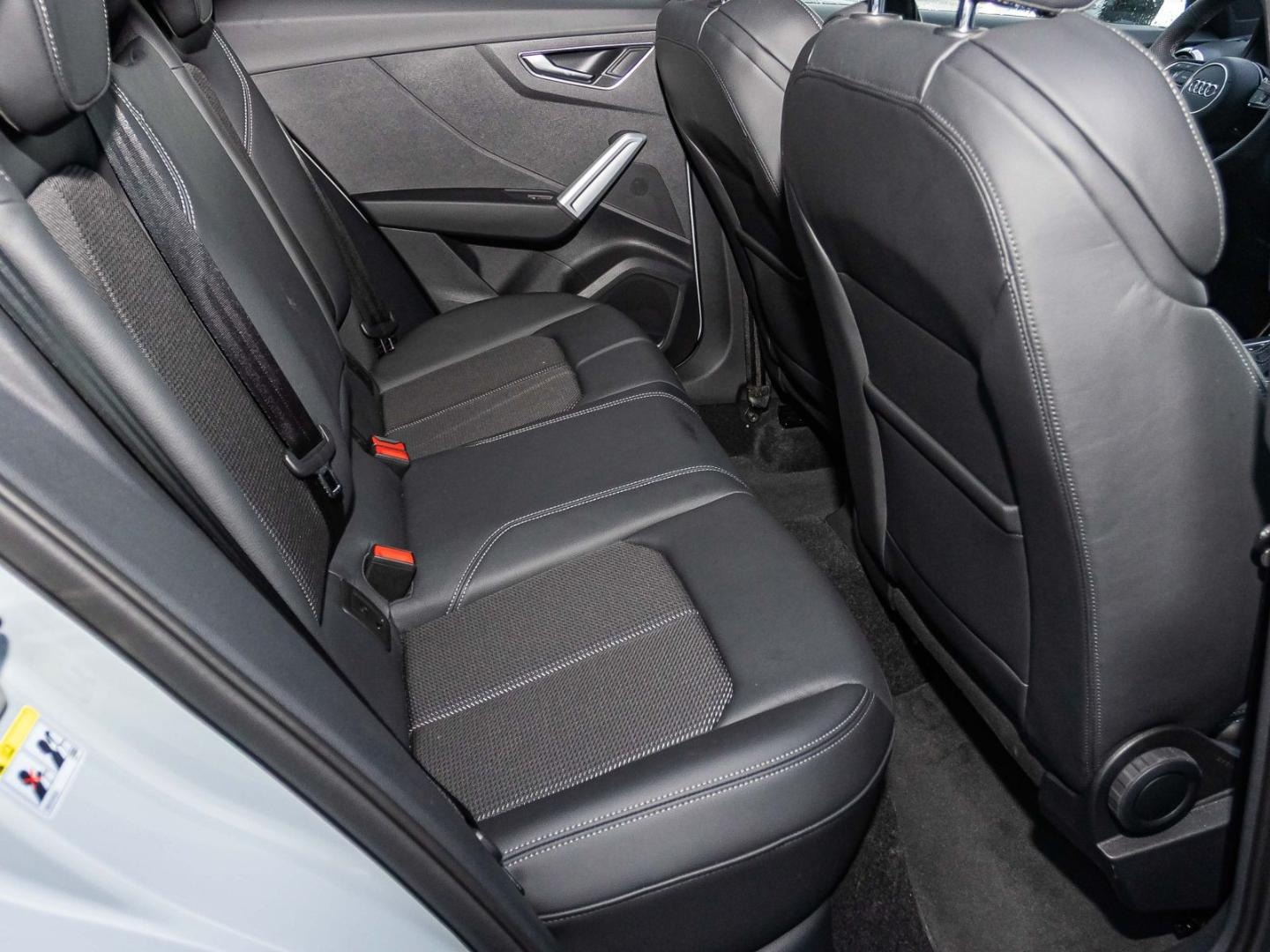 Bild über Audi Q2 advanced 35 TFSI S tronic - für weitere Informationen kontaktieren Sie den Audi Partner