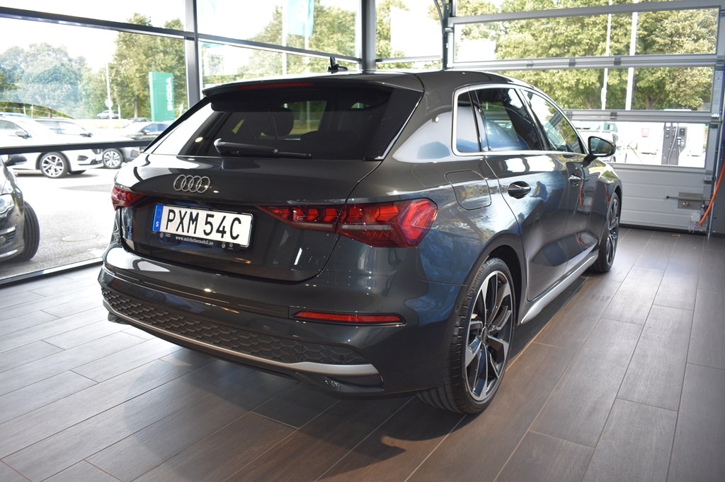 Bild som visar Audi A3 Sportback A3 Sportback 35 TFSI Proline advanced 150 hk S tronic - för mer information kontakta din Audi Partner