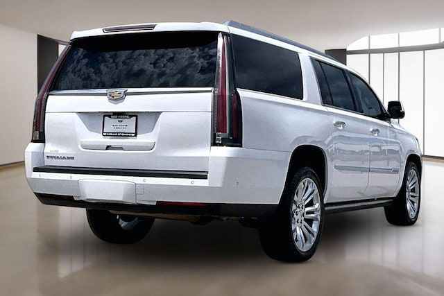 2020 Cadillac Escalade ESV