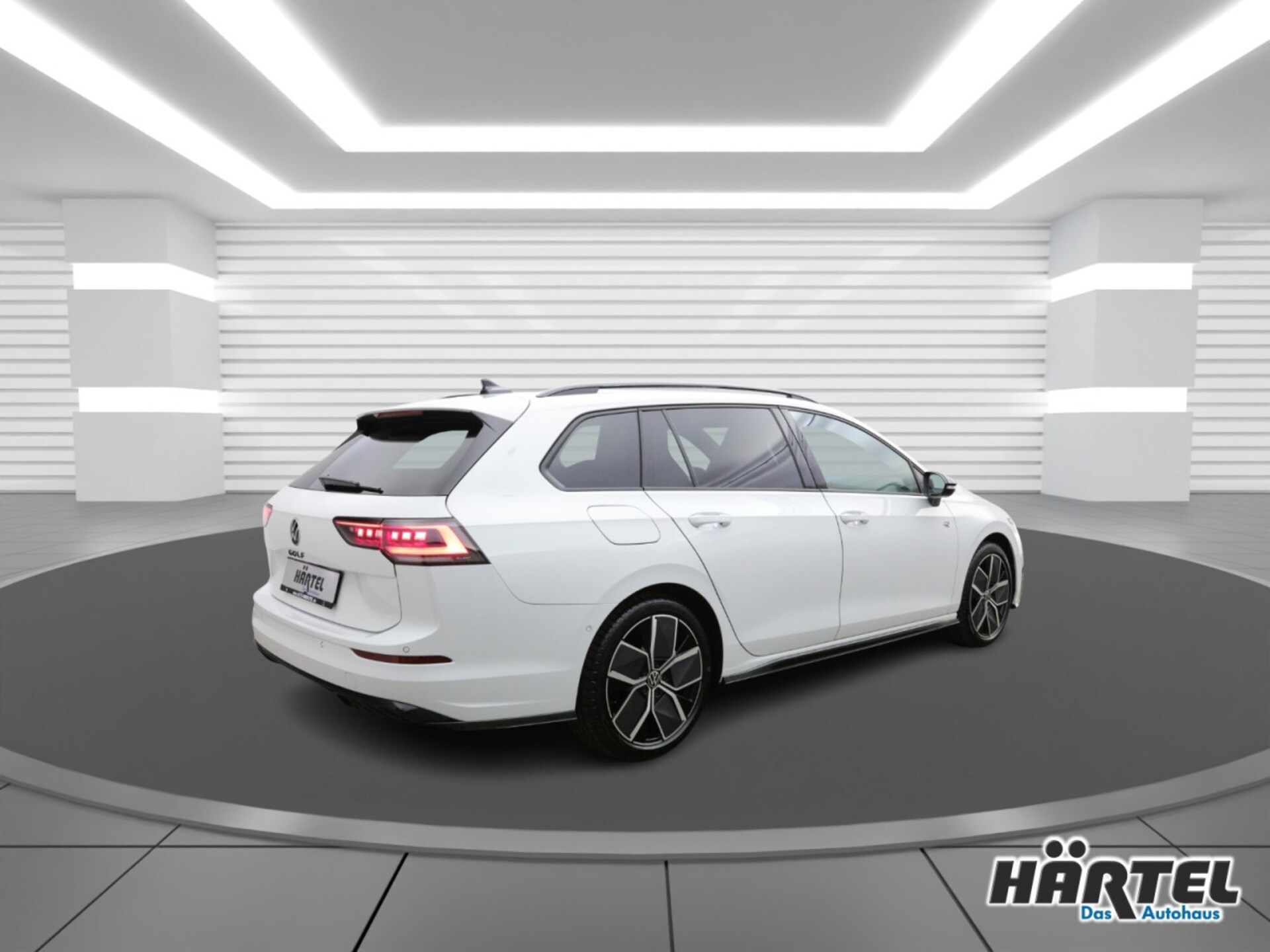 Volkswagen Golf Variant R-Line