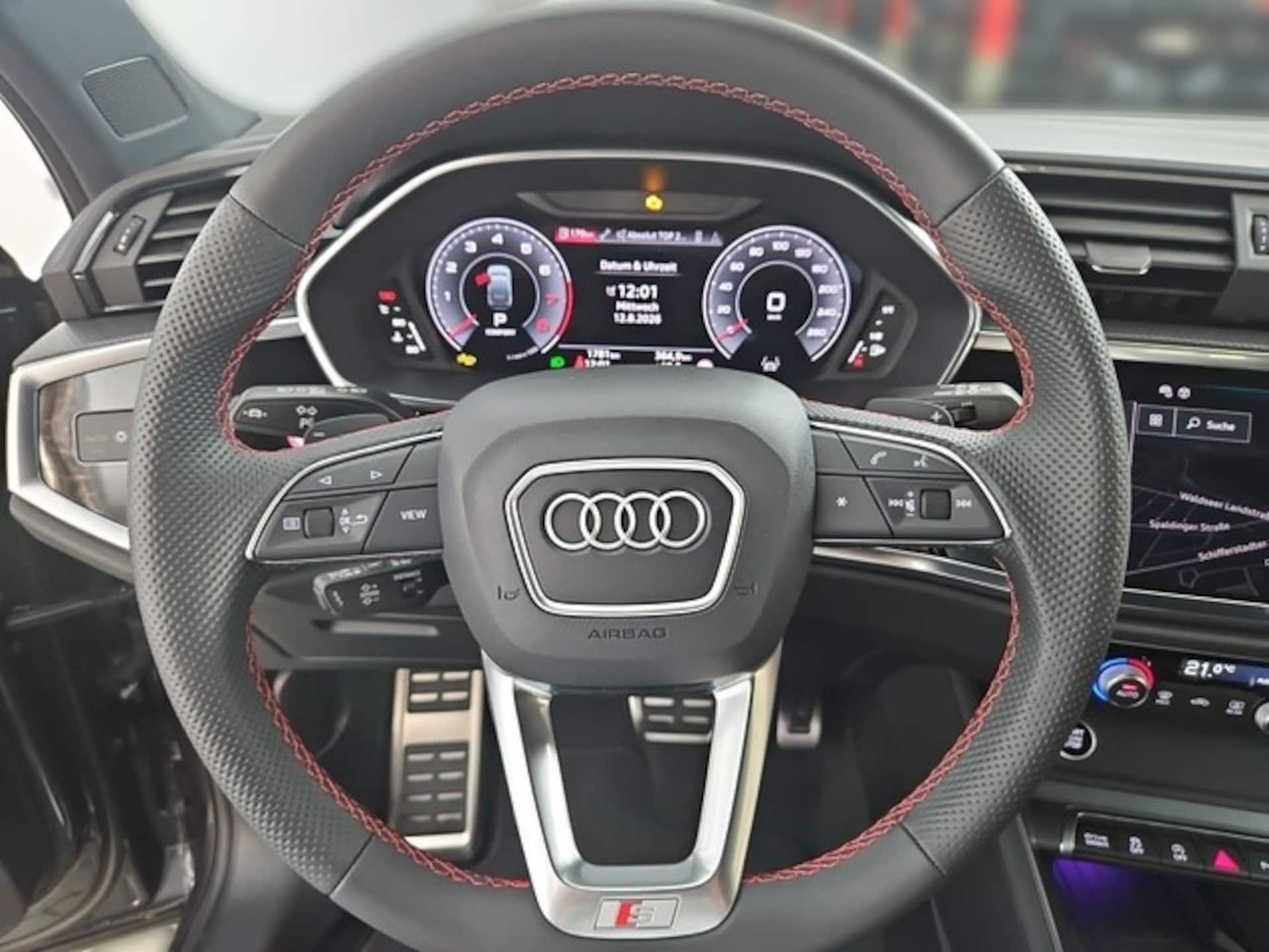 Audi Q3 Sportback S line