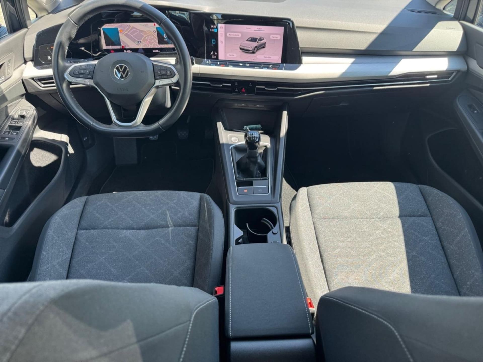 Volkswagen Golf Life