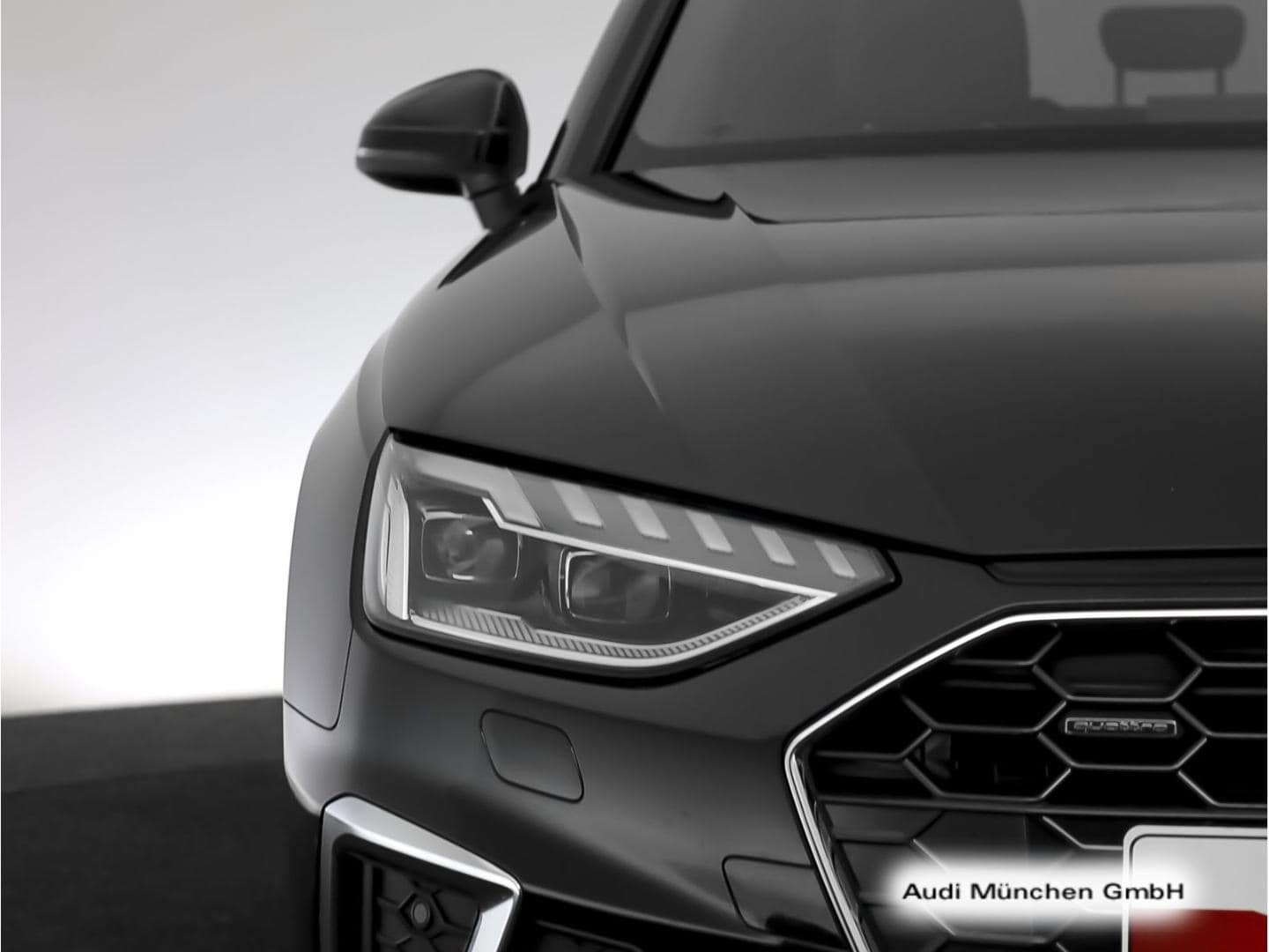 Bild über Audi A4 Avant S line 40 TFSI quattro S tronic - für weitere Informationen kontaktieren Sie den Audi Partner