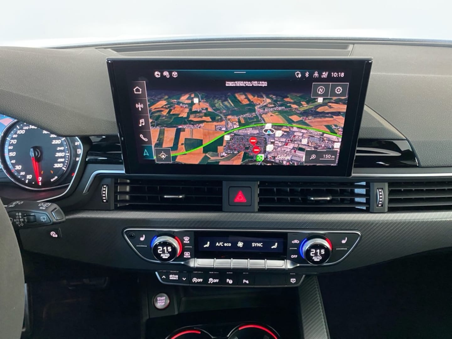 Bild über Audi RS 4 Avant TFSI quattro tiptronic - für weitere Informationen kontaktieren Sie den Audi Partner