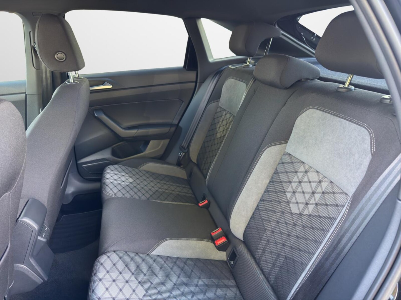 Volkswagen Taigo – Bild 12