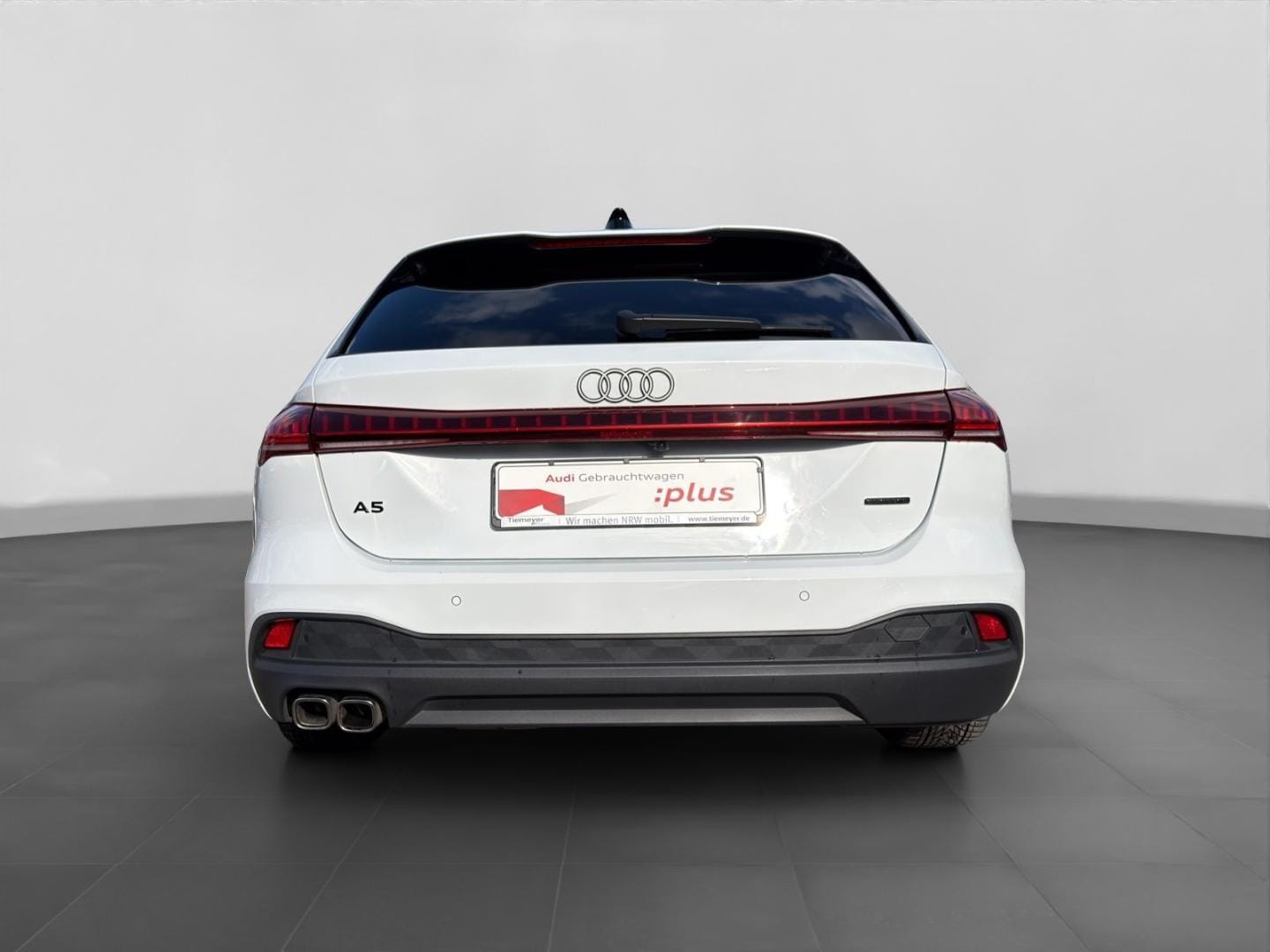 Bild über Audi A5 Avant TDI quattro 150 kW S tronic - für weitere Informationen kontaktieren Sie den Audi Partner