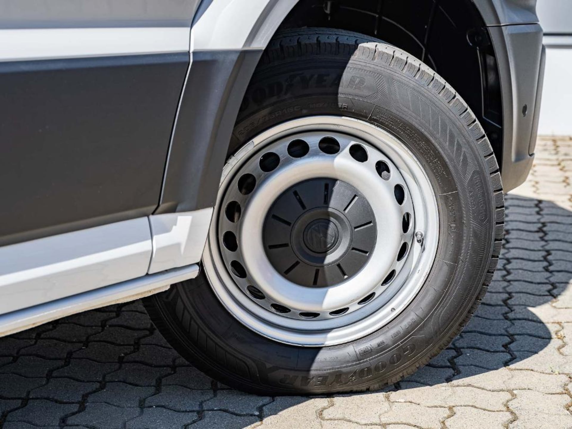 Volkswagen Crafter Kasten mittlerer Radstand