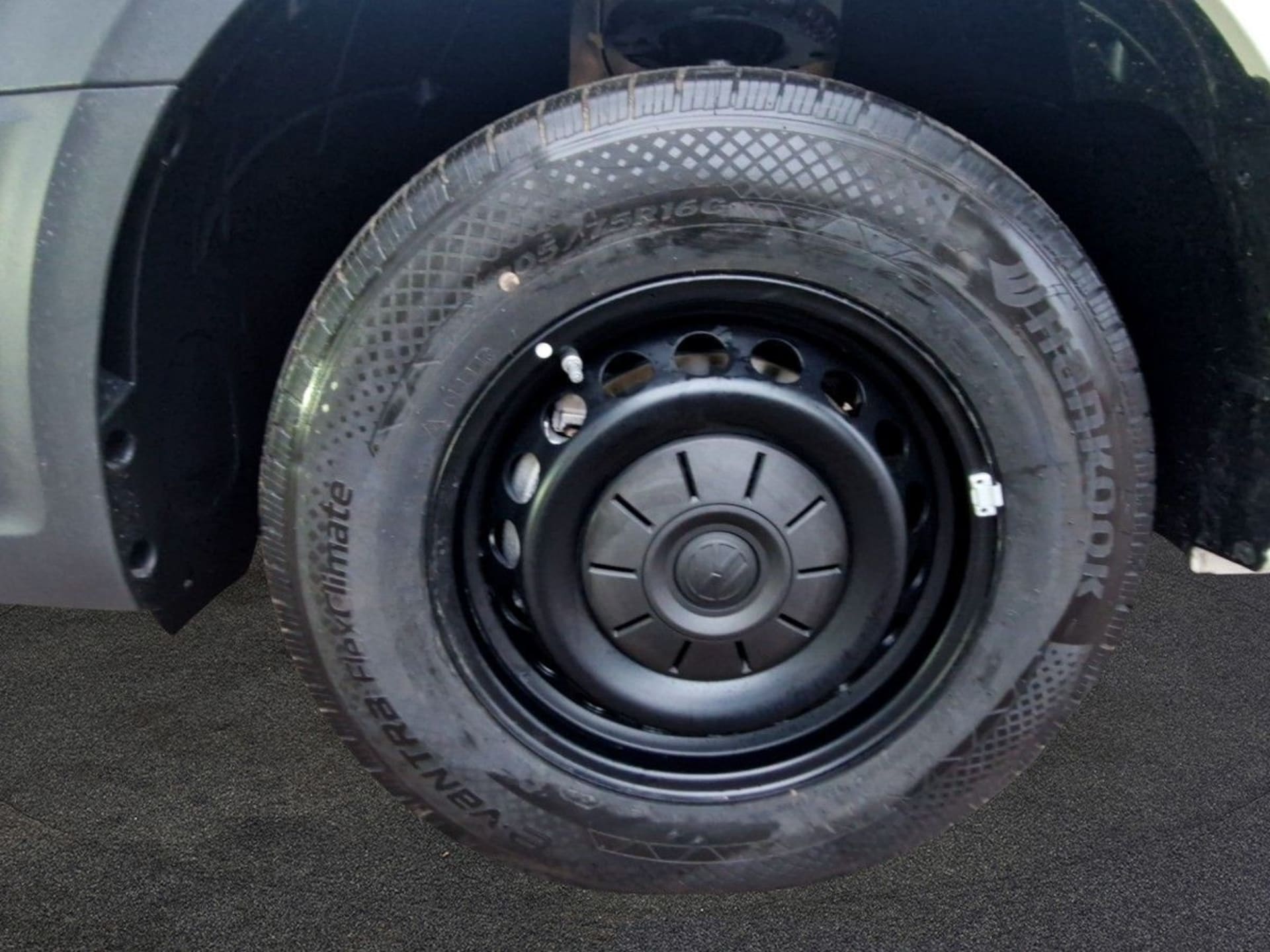 Volkswagen Crafter Kasten mittlerer Radstand