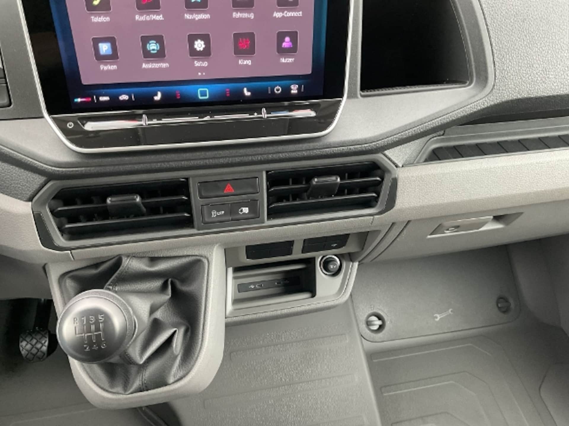 Volkswagen Crafter Kasten mittlerer Radstand