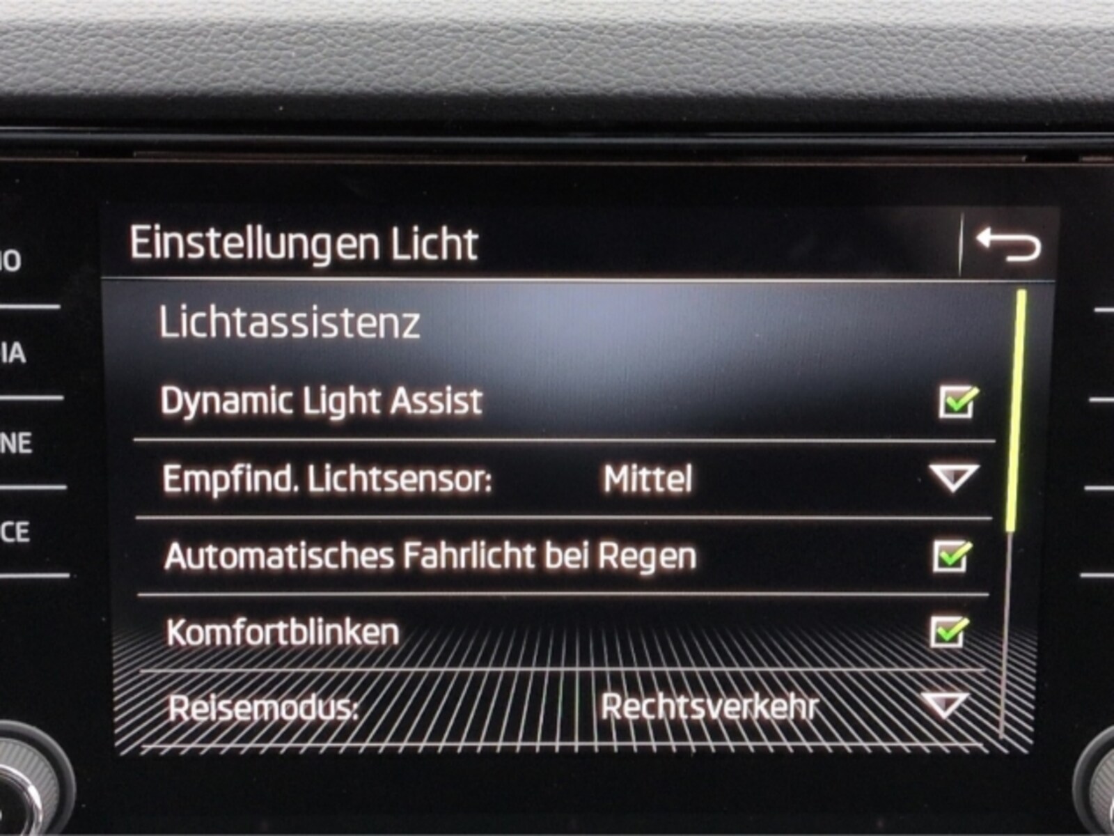 Škoda Karoq – Bild 16
