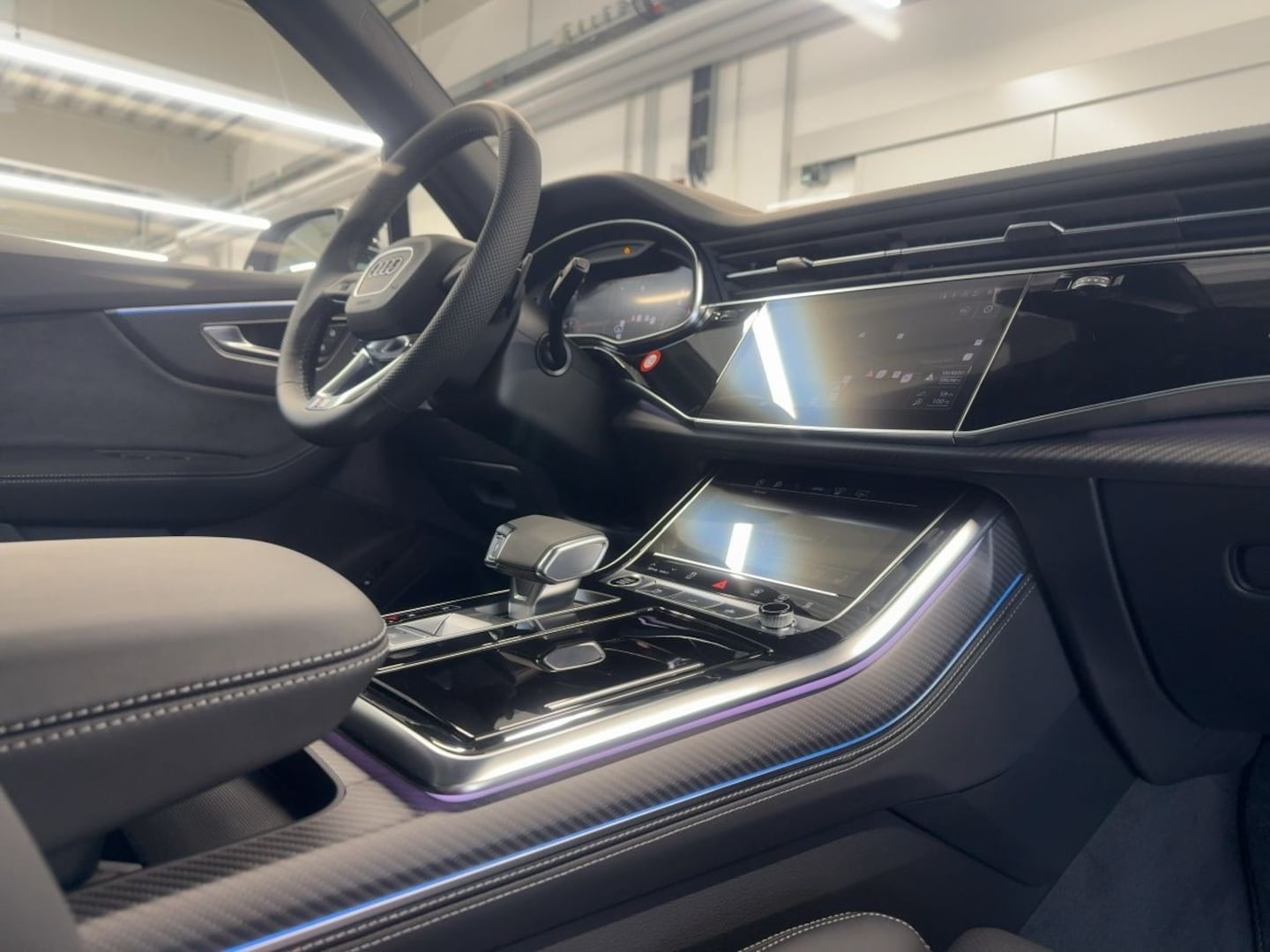 Bild über Audi Q7 SUV S line business TDI quattro 210 kW tiptronic - für weitere Informationen kontaktieren Sie den Audi Partner