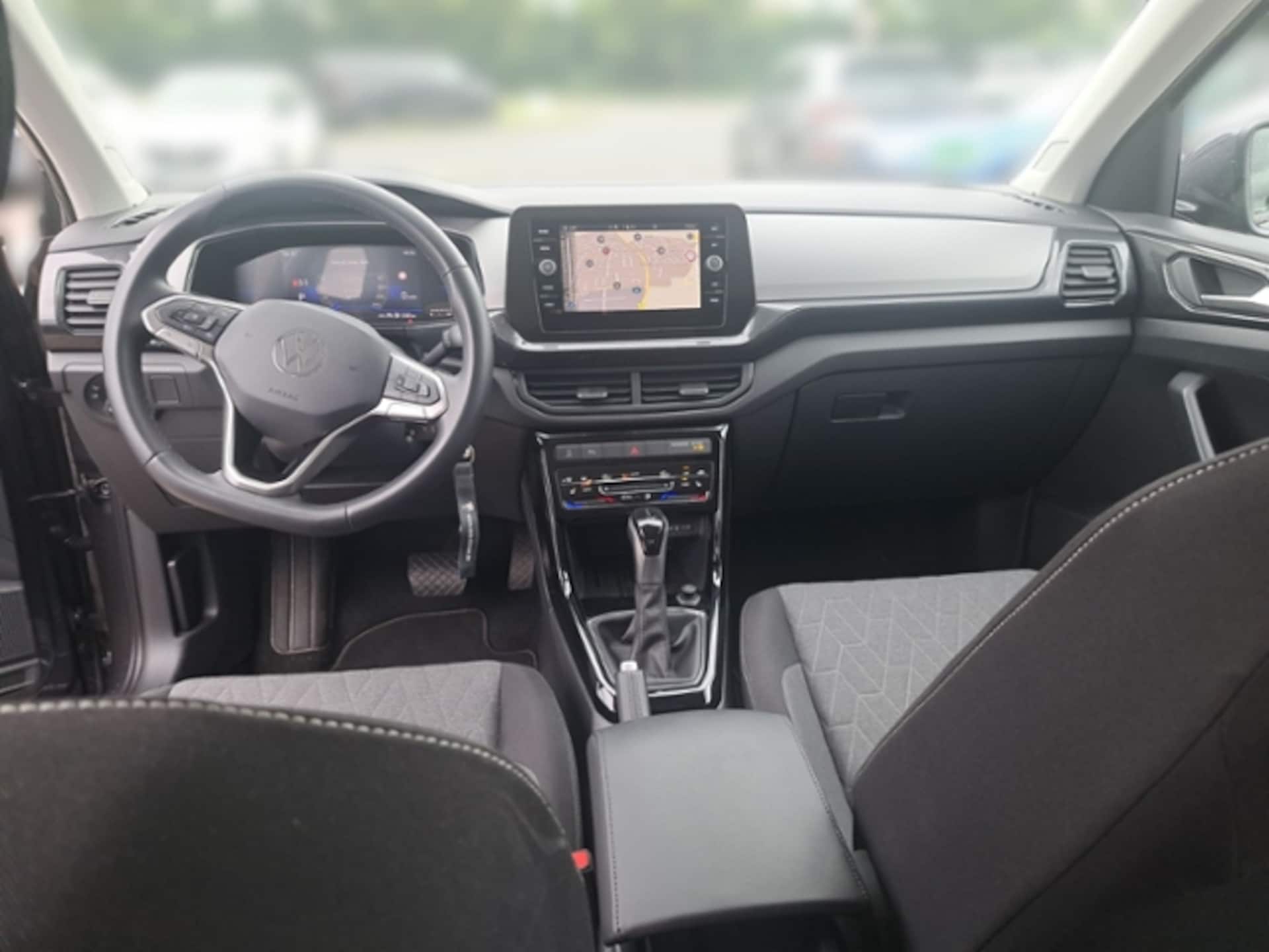 Volkswagen T-Cross Life