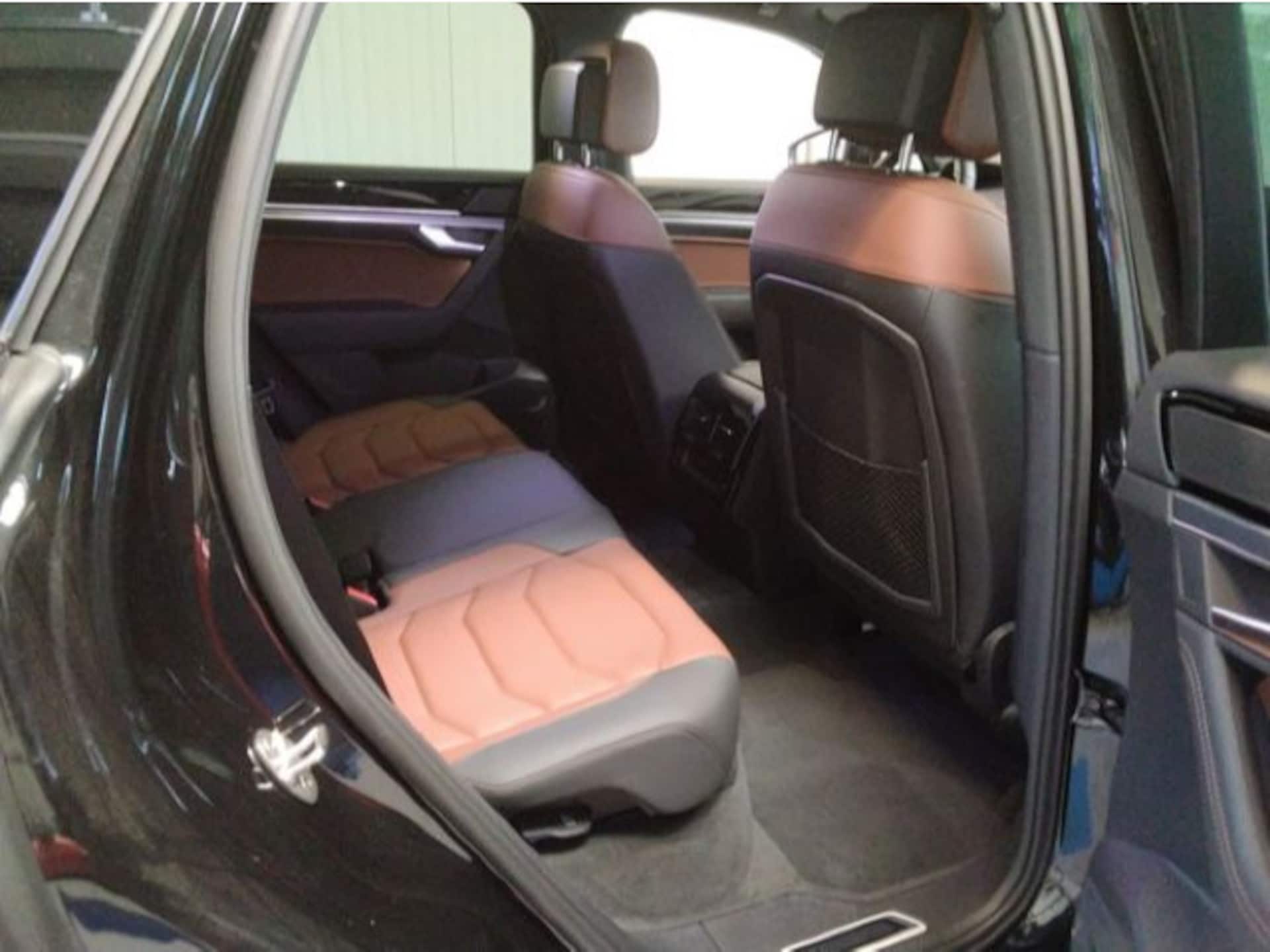 Volkswagen Touareg R-Line
