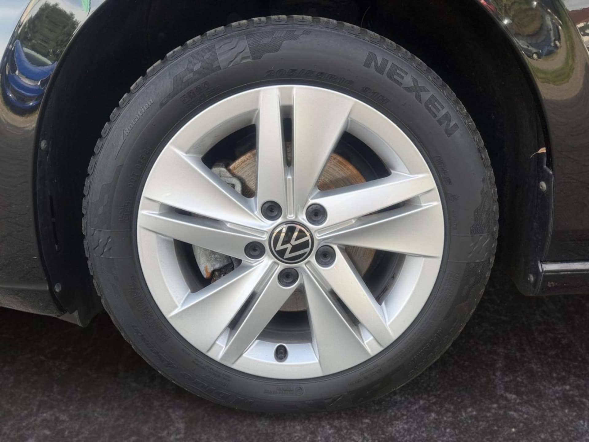 Volkswagen Golf Life