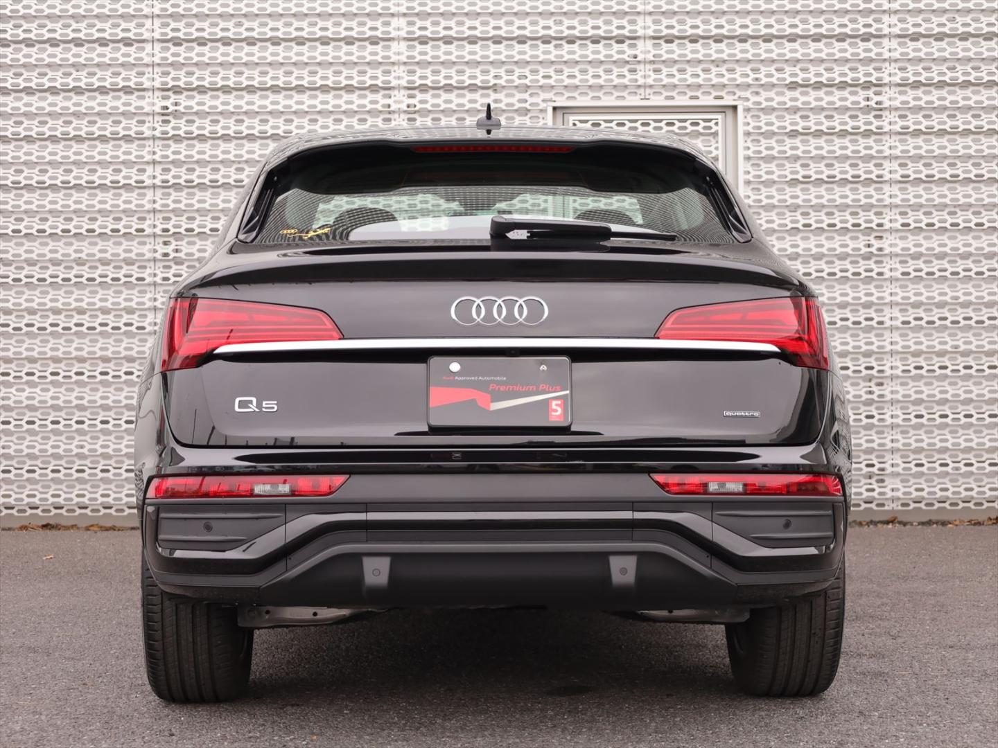 Image about Audi Q5 Sportback 40 TDI quattro advanced