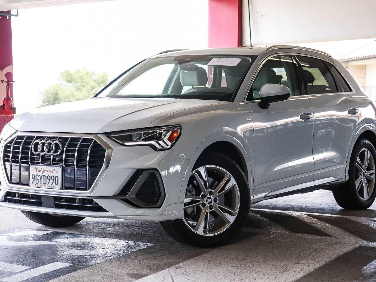 2023 Audi Q3 45 TFSI S Line Premium quattro's photo